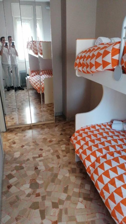 4 Bed In 7 Min Duomo Up To 6 Peop *
